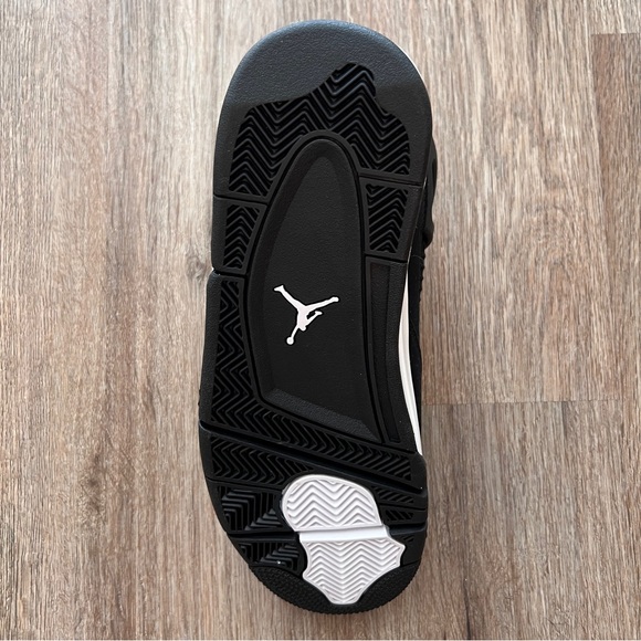 $3 Start!!! Team posh live Monday @ 2pm pst/5pm est!!! - Picture 3 of 5